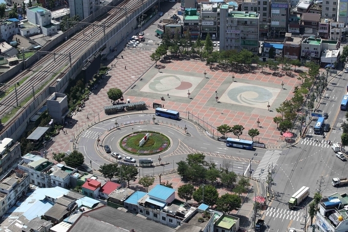 동인천역 북광장 모습. ( 사진 = 동구 제공 )