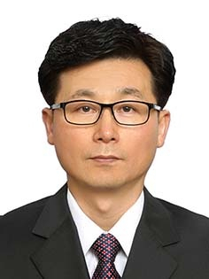 심영린 평생교육국장. 