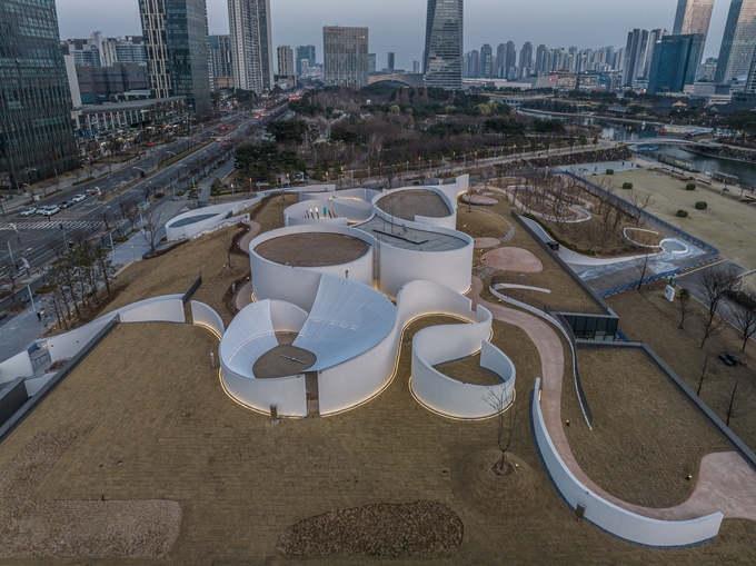 인천 송도국제도시에 개관한 국립세계문자박물관 전경. ( 사진 = 문화체육관광부 제공 )