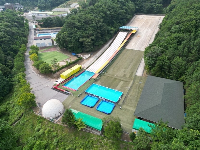 용인시청소년수련원에 개장될 썰매장과 물놀이장. (사진=용인시청소년미래재단 제공)