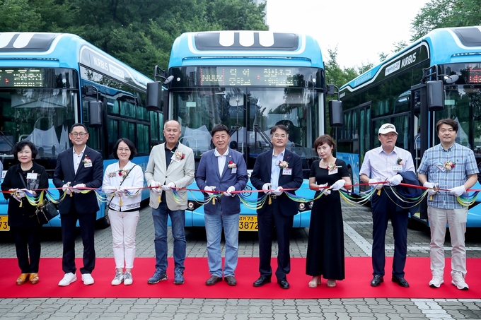 고양 누리버스 N002번 개통식. (사진=고양시 제공)
