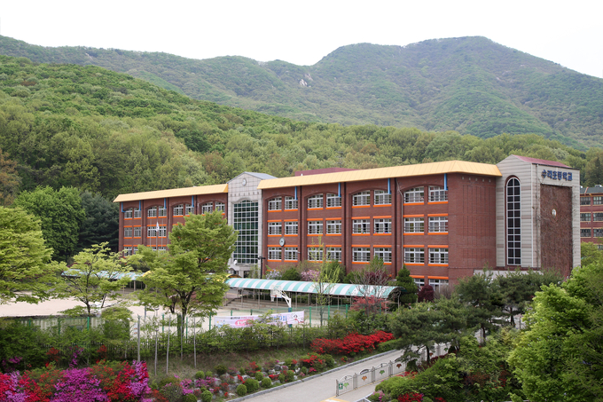 수리초등학교 전경. (사진=수리초등학교 제공)