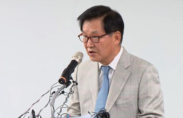 김익래 다우키움그룹 회장이 5월 4일 외국계 증권사 소시에테제네랄(SG)증권발 주가 폭락 사태와 관련해 기자회견하고 있다. (사진=연합뉴스 제공)