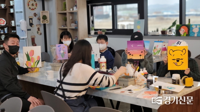 가족 원데이 클래스 모습. (사진=안성시 제공)