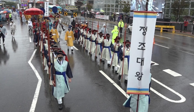 2022 정조대왕능행차 재현 모습. (사진=화성시문화재단 제공)