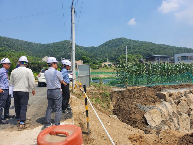 개선지구 정비사업 점검. (사진=경기도 제공)