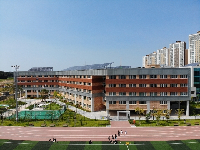  송린중학교 전경. (사진=송린중학교 제공)
