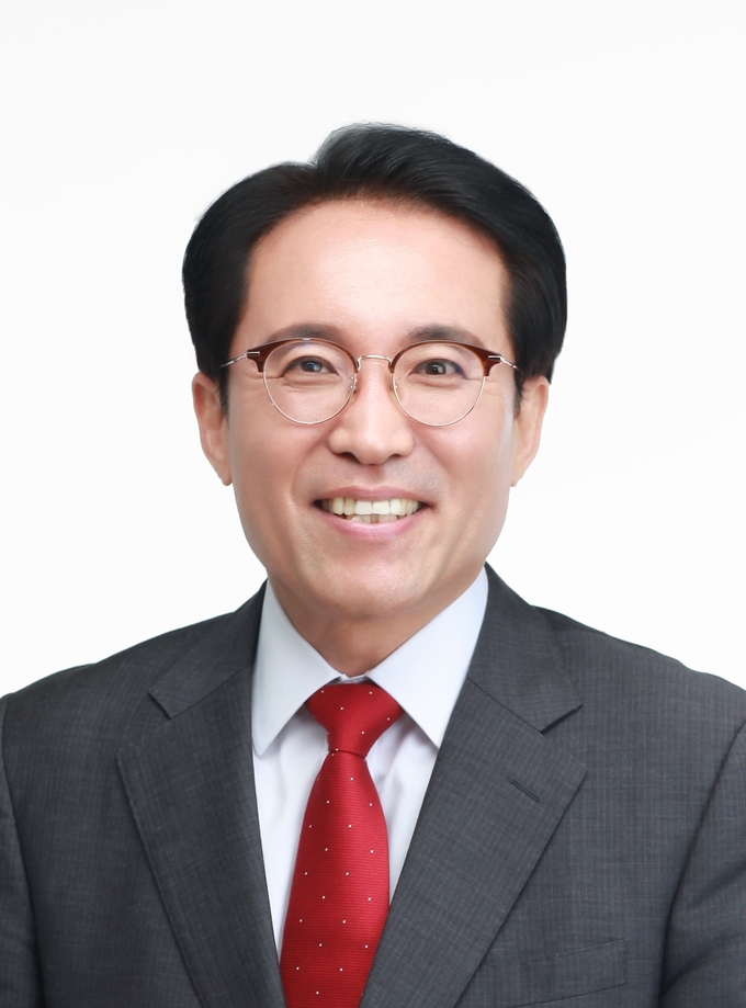 시흥'갑'조직위원장 정필재. (사진=정필재 사무실 제공)