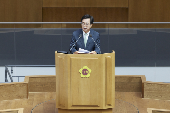 지난 5일 경기도의회 본회의장에서 김동연 경기도지사가 제371회 임시회 제1차 본회의에서 발언하고 있다. (사진=경기도 제공)