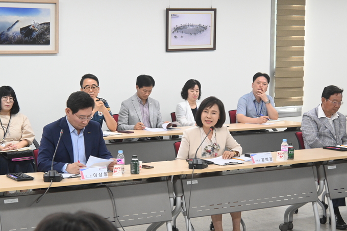 김희정 용인교육지원청 교육장이 발언하고 있다. (사진=용인교육지원청 제공)