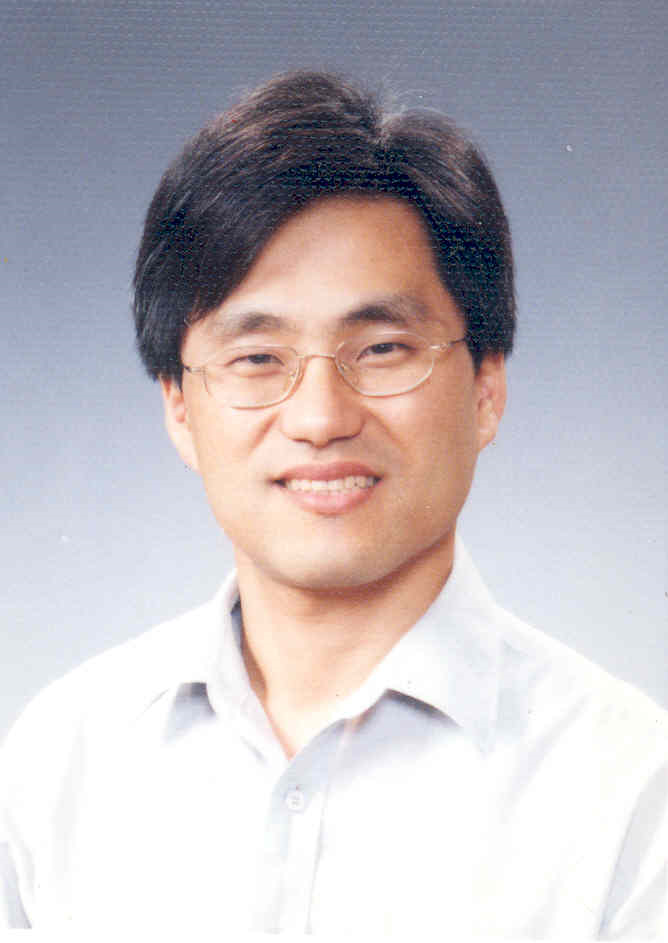 한신대 사회과학연구 지원 사업 연구책임자 전병유 교수. (사진=한신대학교 제공)