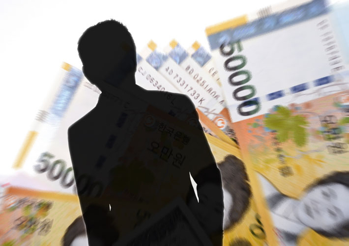 고수익 보장 추가대출 미끼로 89억 원대 폰지 사기 일당 경찰조사.; (사진=폰지 사기 이미지 사진)