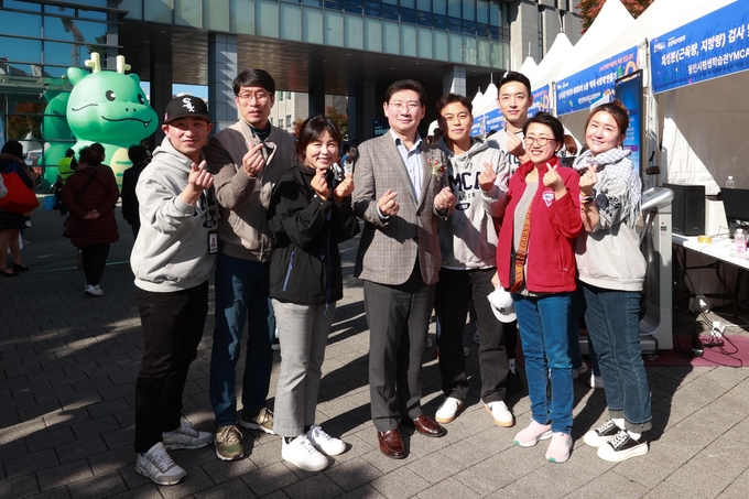 제4회 용인시 평생학습박람회가 개최되고 있다. (사진=용인시 제공)