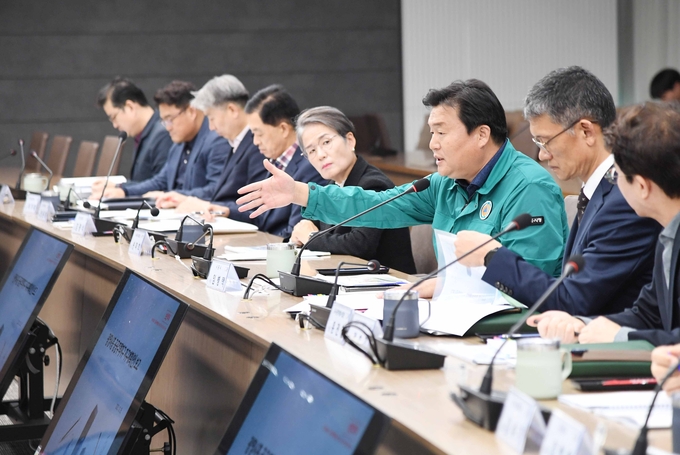 시흥시는 지난 26일 시흥시청 글로벌센터1 회의실에서 광명시흥공공주택지구 지구계획수립안에 대한 보고회를 개최했다. (사진=시흥시 제공)