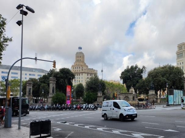 <strong>Plaça Catalunya 전경</strong>