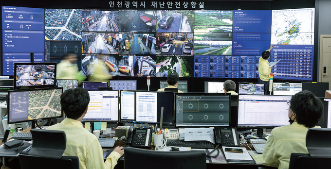 24시간 잠들지 않는 인시 재난안전상황실. ( 사진 = 인천시 제공 )