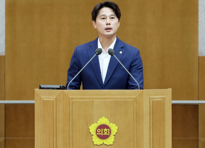 7일 경기도의회 본회의장에서 열린 제372회 정례회 1차 본회의에서 황대호 경기도의원이 5분 자유발언을 하고 있다. (사진=경기도의회 제공)
