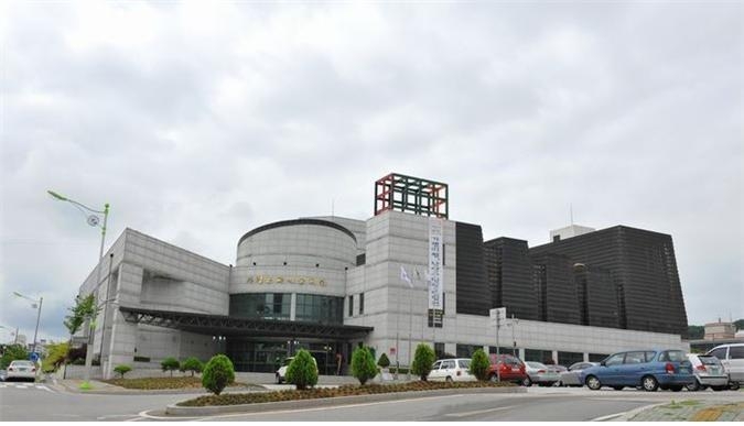 가평문예회관 전경. (사진=가평군 제공)
