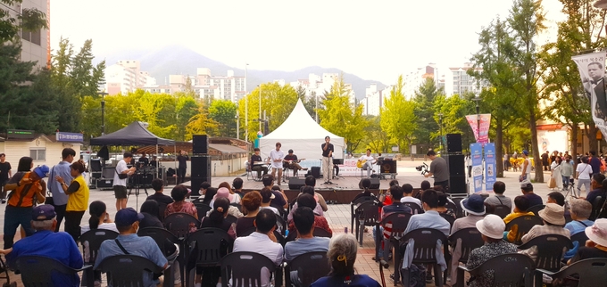군포의 명소와 지역예술의 시너지!‘군포핫플레이스공연을 연다. (사진=군포문화재단 제공)