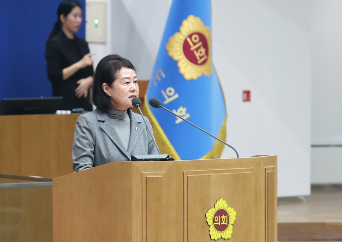 9일 경기도의회 본회의장에서 열린 도의회 제372회 정례회 3차 본회의에서 박명숙 도의원이 5분 자유발언을 하고 있다. (사진=경기도의회 제공)