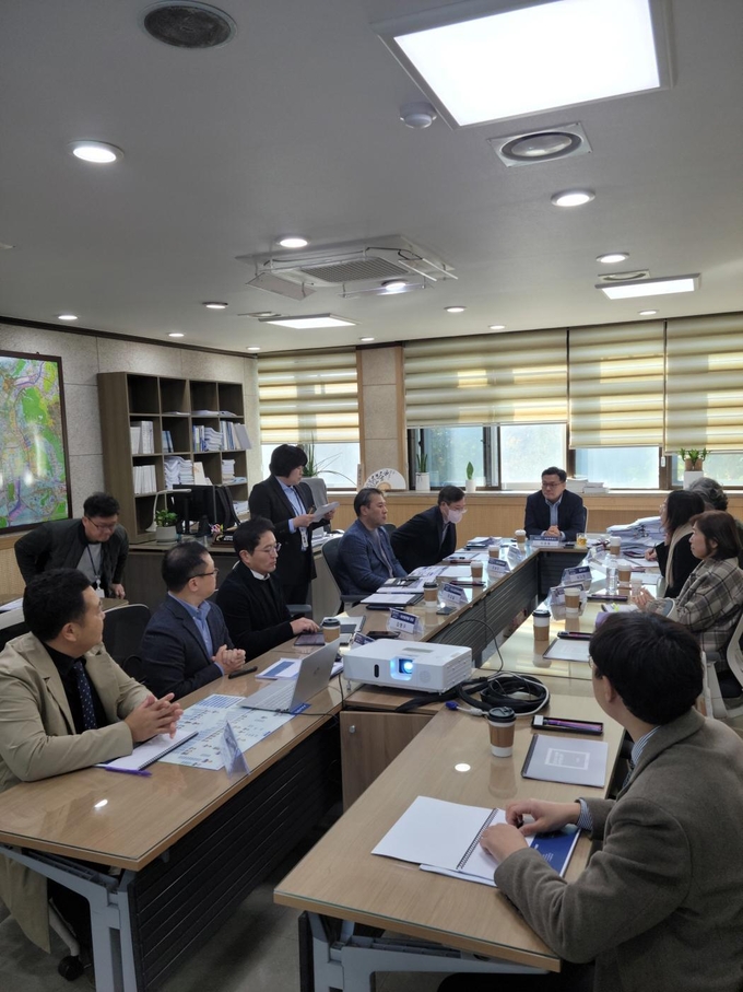 일산신도시 재건축 사전컨설팅 용역 착수보고회 모습. (사진=고양시 재공)