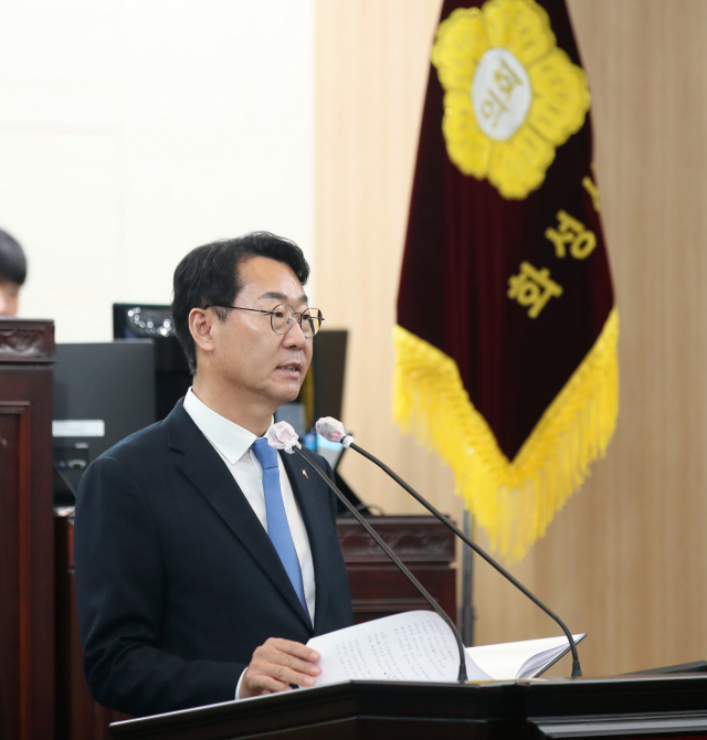 정명근 화성시장이 화성시의회 제226회 제2차 정례회에서 시정연설을 하고 있다. (사진=화성시 제공)