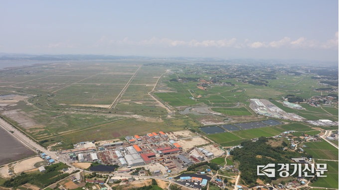 화성 화옹지구 일대 전경.