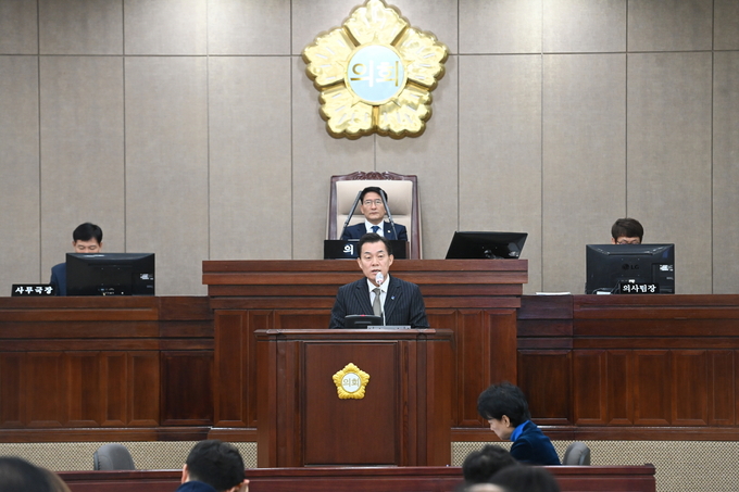 이재준 수원시장이 시정연설을 하고 있다. (사진=수원시 제공)