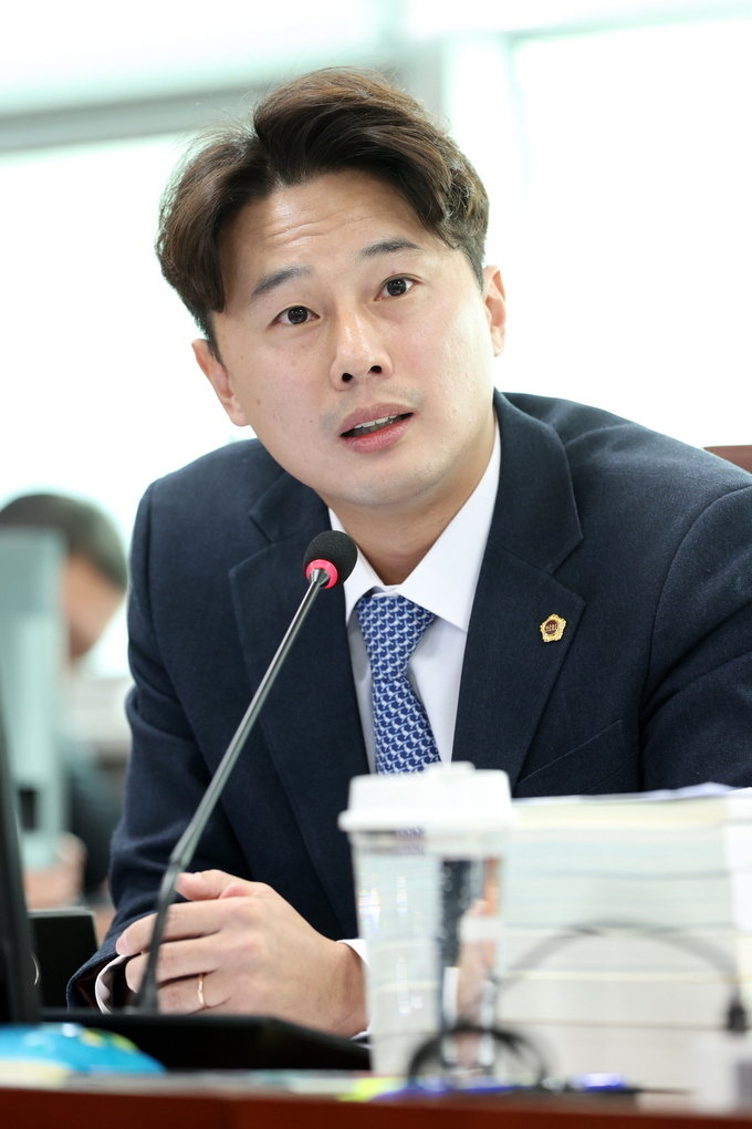 황대호(민주·수원3) 경기도의회 문화체육관광위원회 부위원장. (사진=경기도의회 제공)