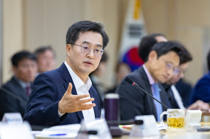 지난 22일 경기도청에서 진행된 도정 열린회의에서 김동연 경기도지사가 발언하고 있다. (사진=경기도 제공)
