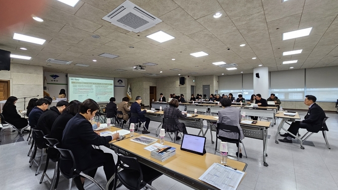 양평군이 정책연구 용역 중간보고회를 개최하고 있다. (사진=양평군 제공)