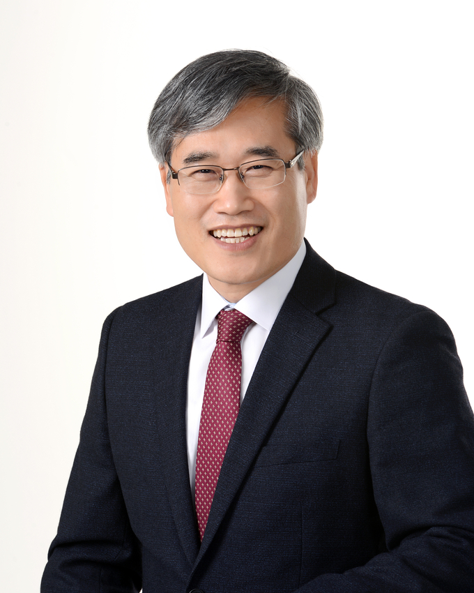 김진용 인천경제청장. ( 사진 = 경기신문DB )
