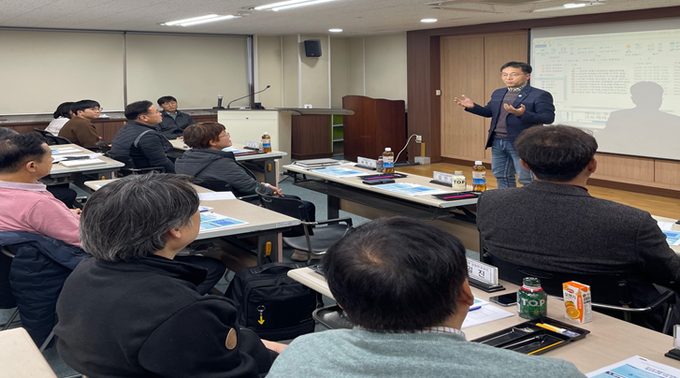 지난 15일 열린 2023년 상수도사업본부 연구업무협의회. ( 사진 = 인천시 상수도사업본부 제공 )