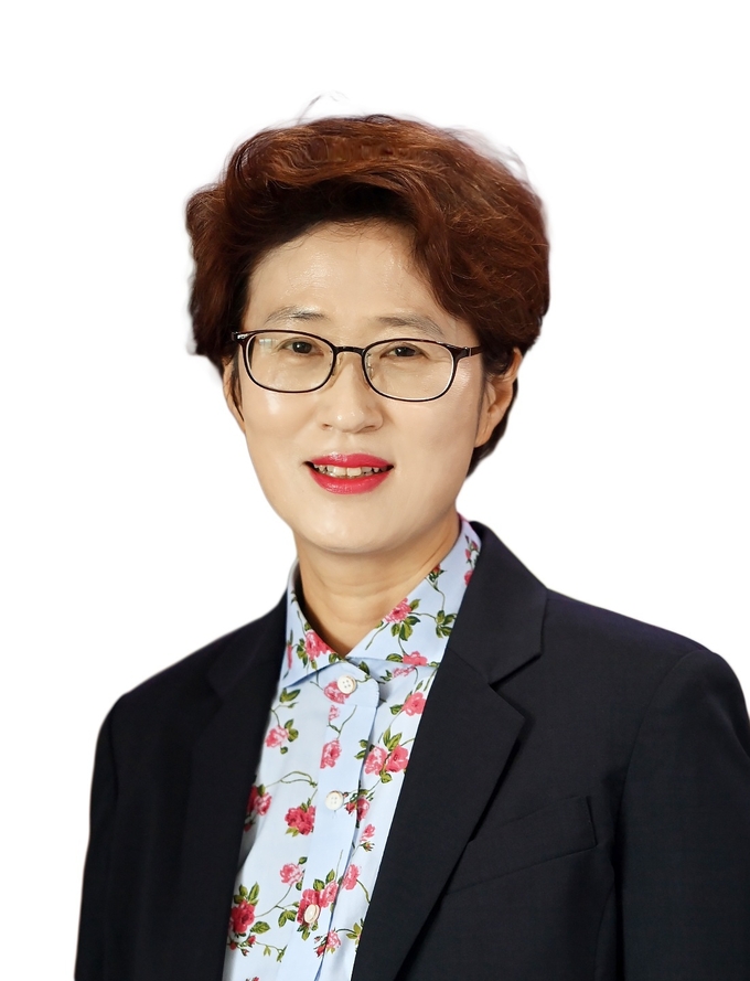 최윤정 경기언론인클럼 신임 이사장. (사진=경기언론인클럽 제공)