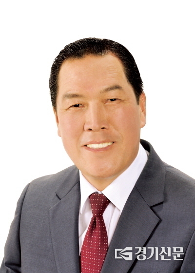 안정렬 안성시의회 의장