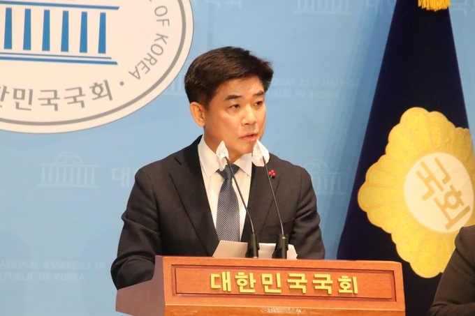 김병욱(민주·분당을) 국회의원이 국회 소통관에서 발언하고 있다. (사진=김병욱 의원실 제공)