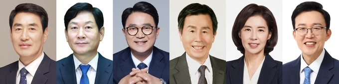 (왼쪽부터) 오수봉 전 하남시장, 강병덕 민주 중앙당 정책위부의장, 추민규 전 경기도의원, 이희청 사단법인 건강가정문화교육원 이사장, 박경미 전 청와대 대변인, 민병선 민주 국민통합위원회 부위원장. (사진=경기신문DB)