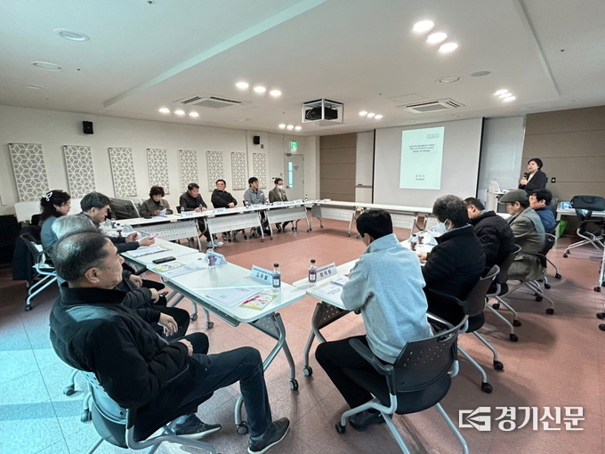 안성시 지역사회보장협의체 민간위원장 회의 모습. (사진=안성시 제공)