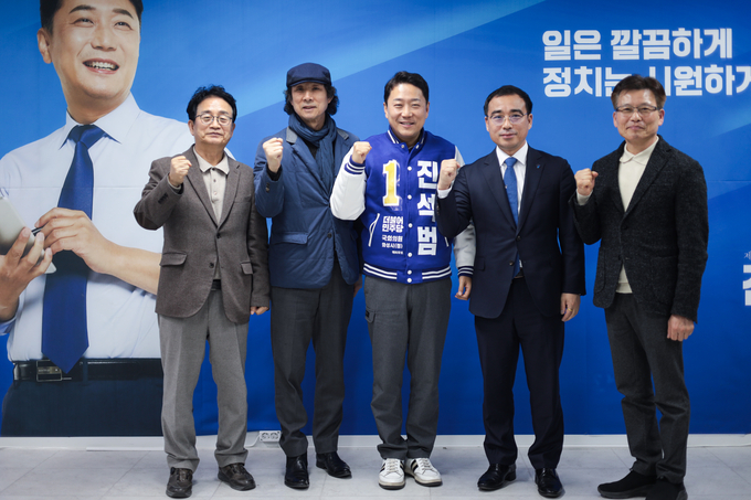 장세환 전 예비후보가 진석범 예비후보 지지를 선언했다. (사진=진석범 에비후보 사무실 제공)