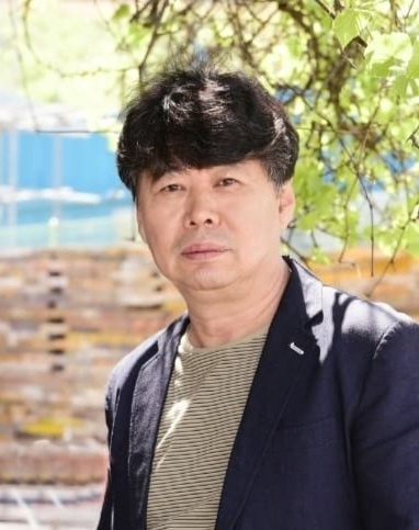 이상근 작가.