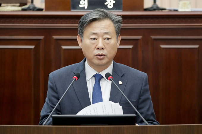 구리시의회 신동화(민주당) 의원. (사진=구리시의회 제공)