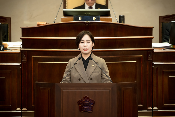 시정질의를 하고 있는 남양주시의회 정현미 의원. (사진=정현미 의원 제공)
