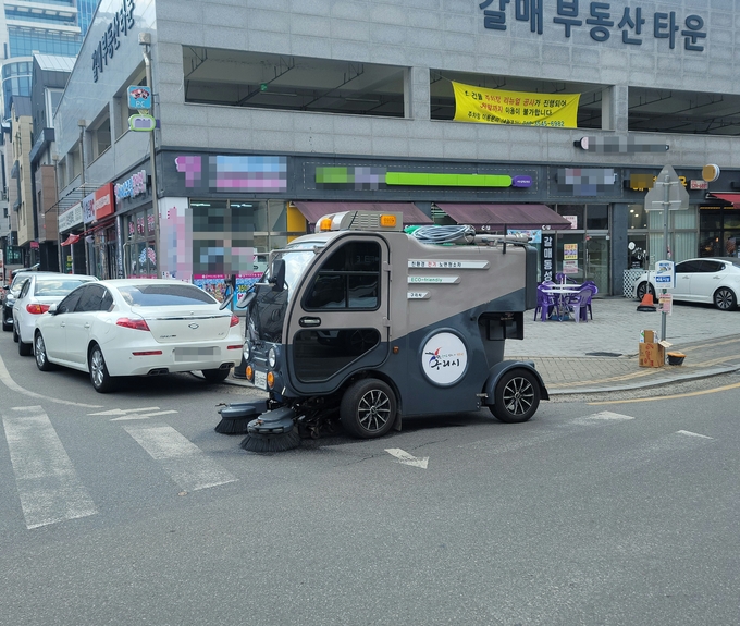 구리시 갈매동 전기청소차. (사진=구리시 제공)