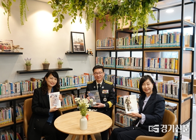 독서문화활성화 및 쉼 공간인 북카페가 성남소방서에 마련됐다. (사진=성남소방서 제공)