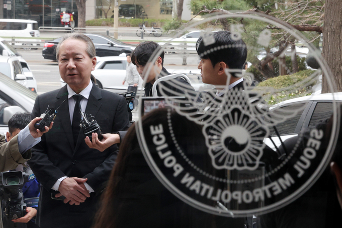  조수호 대한의사협회 차기 회장 후보가 서울경찰청에 출석하는 모습. (사진=연합뉴스 제공)