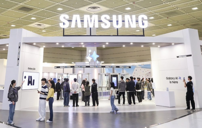 서울 코엑스에서 개막한 ‘2024 월드IT쇼’ 삼성전자관 전경. (사진=삼성전자 제공)