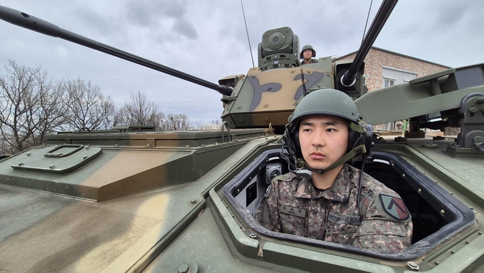수도군단은 22일부터 26일까지 인천광역시와 경기 서남부 일대에서 지상협동훈련을 실시한다. 사진은 수도군단 방공단 장병들이 훈련하는 모습. (사진=수도군단 제공) 
