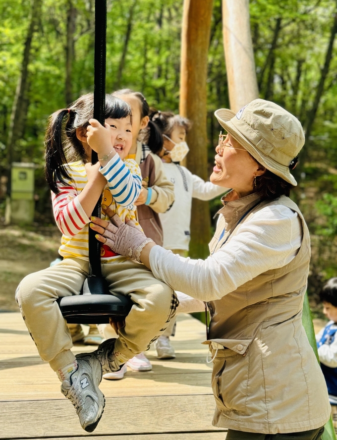 화성형 유아숲 프로그램 모습. (사진=화성시 제공)