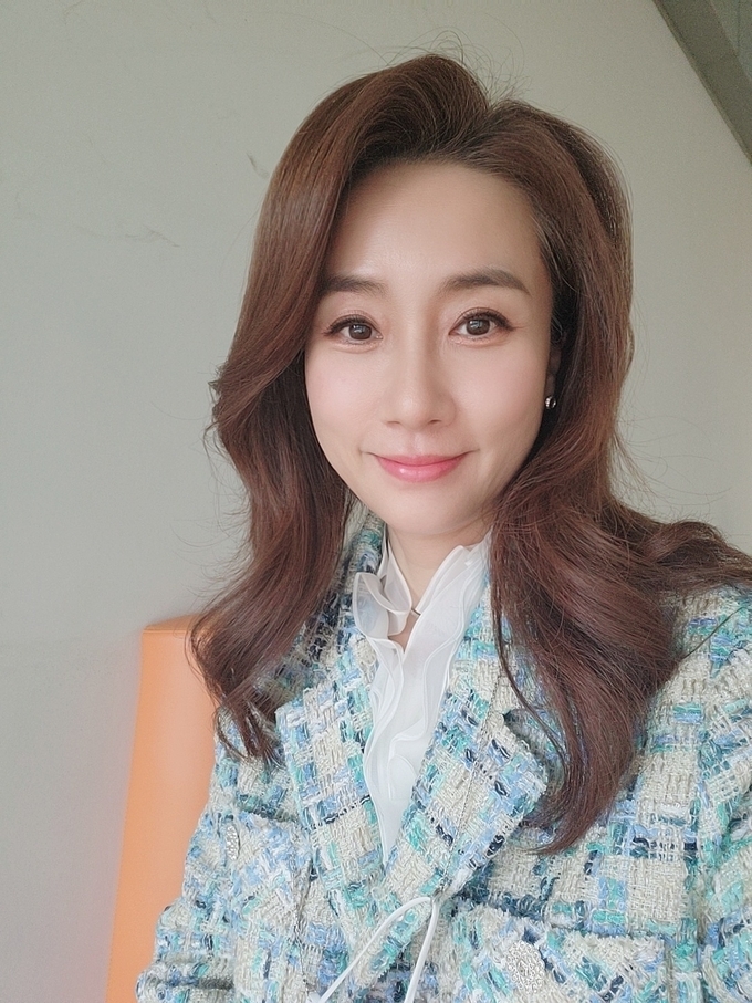 정은이 커뮤니케이션학 박사 / 동아방송예술대학교 방송콘텐츠제작과 교수