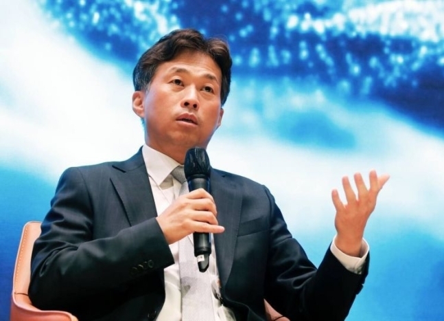 곽노정 SK하이닉스 사장이 2일 이천 본사에서 ‘AI시대, SK하이닉스 비전과 전략’을 주제로 기자 간담회를 진행하고 있다. (사진=SK하이닉스 제공)